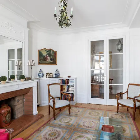 Apartment Veeve - Perignon's Palazzo Paris