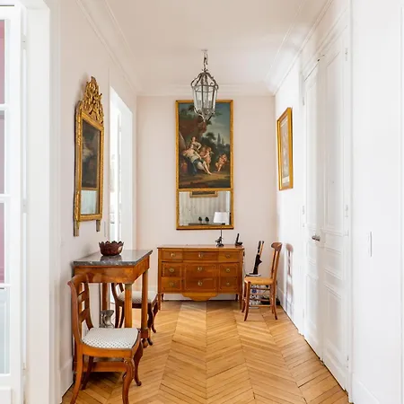 Apartment Veeve - Perignon's Palazzo Paris