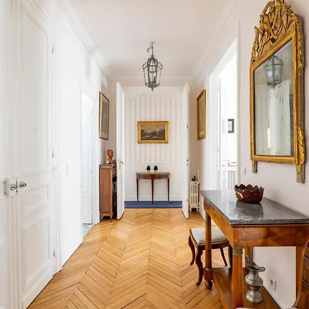 Veeve - Perignon's Palazzo * Paris